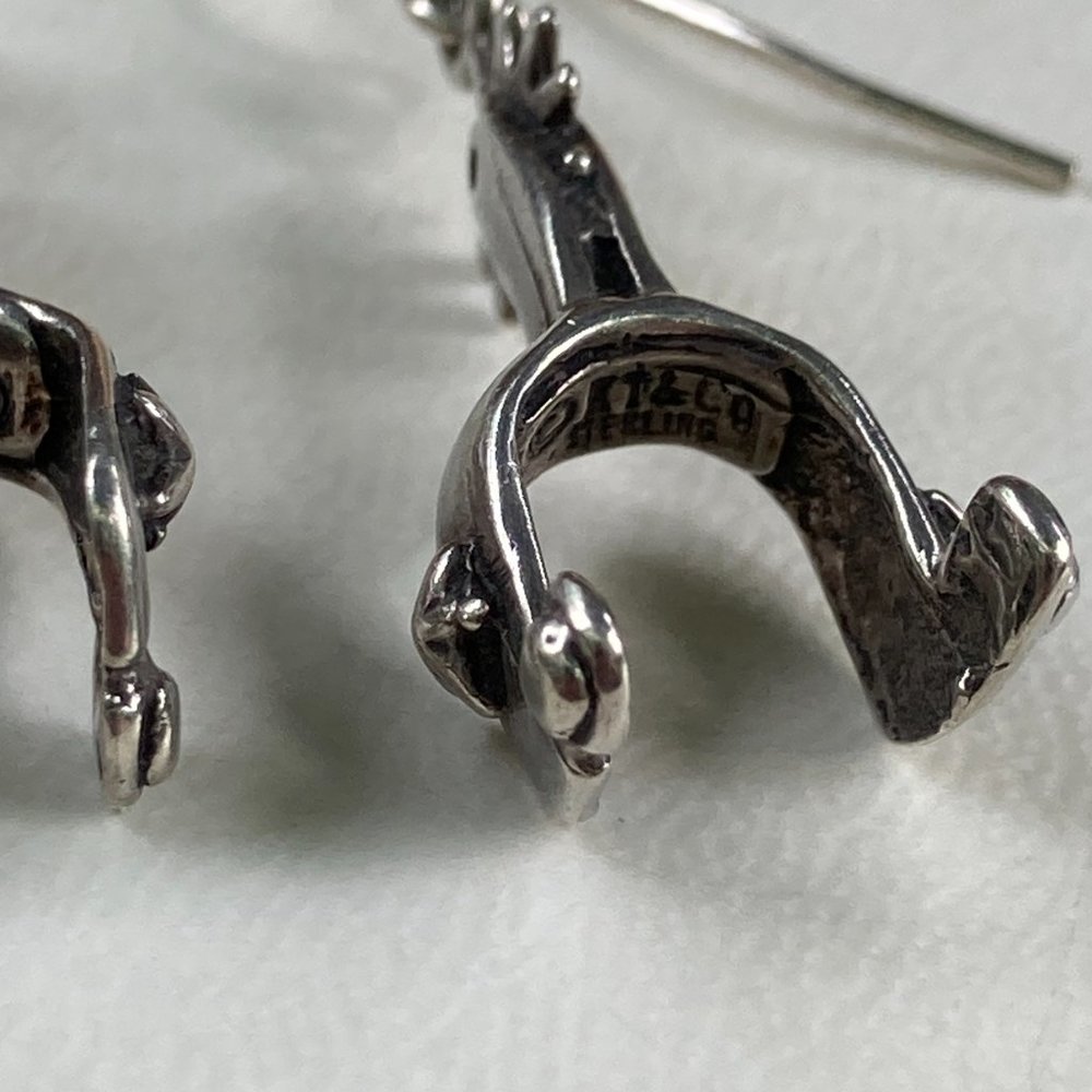 Pretty sterling silver spur dangle earrings, signed, possibly Kee Tsosie - Picture 7 of 9